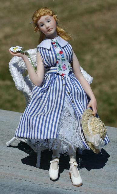 La Petite Belle Pattern - #4007