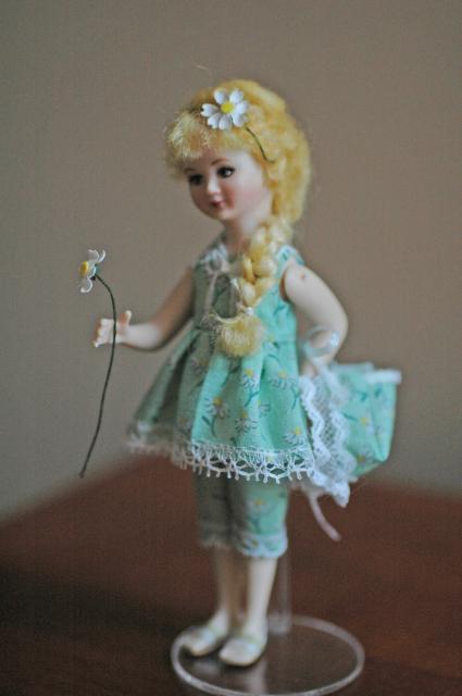 La Petite Belle Pattern - #7002