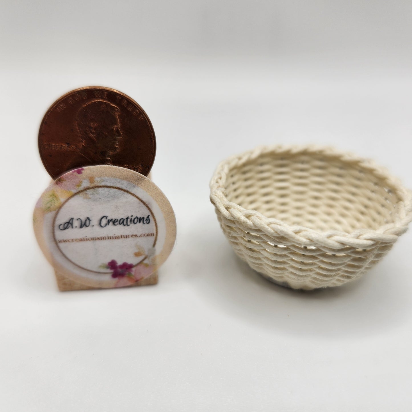 Basket - White Round