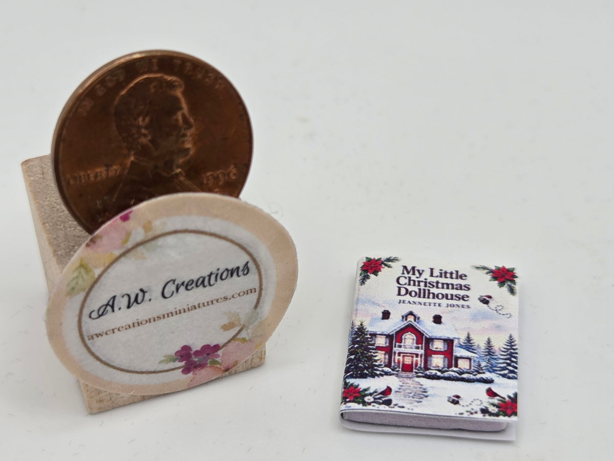 Book - My Little Christmas Dollhouse Red