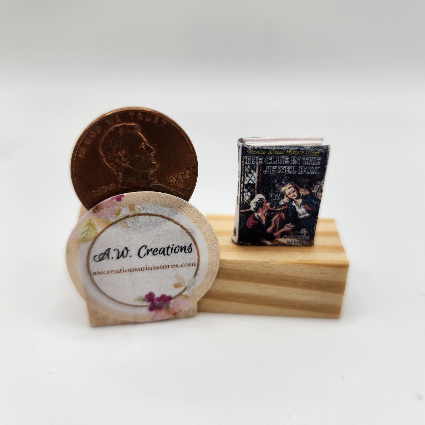 Book - The Clue in the Jewel Box