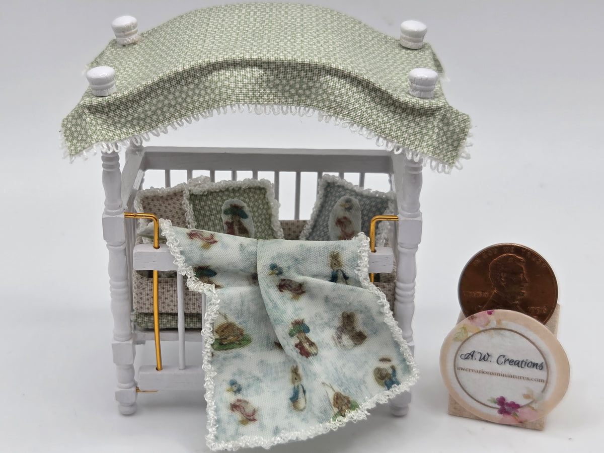 Canopy Crib - Green Rabbit 1:24