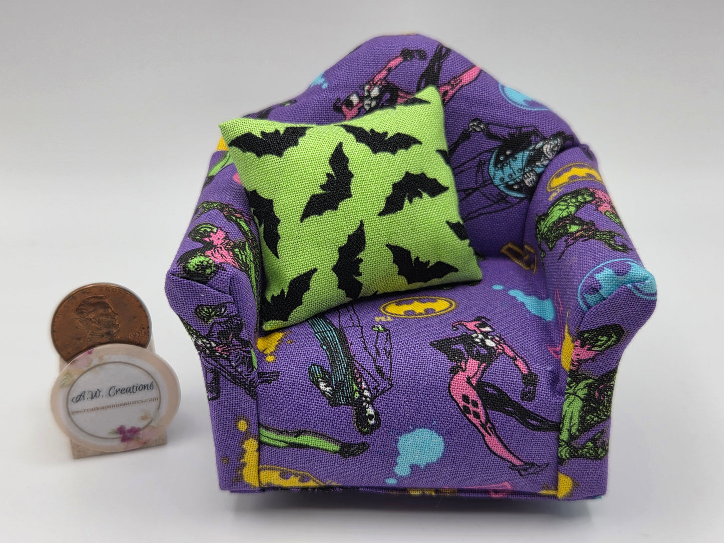 Club Chair - Comic Book Heros & Villians