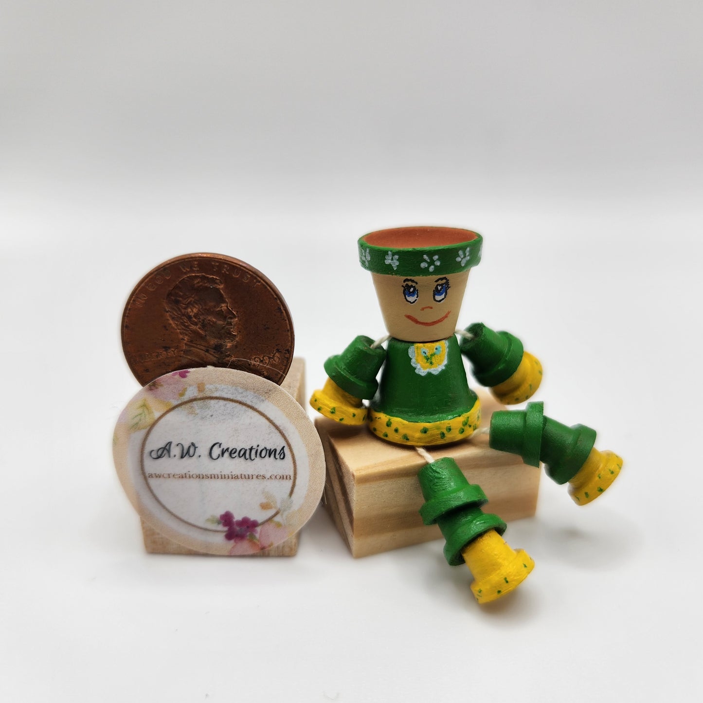 Clay Pot People - Daisy