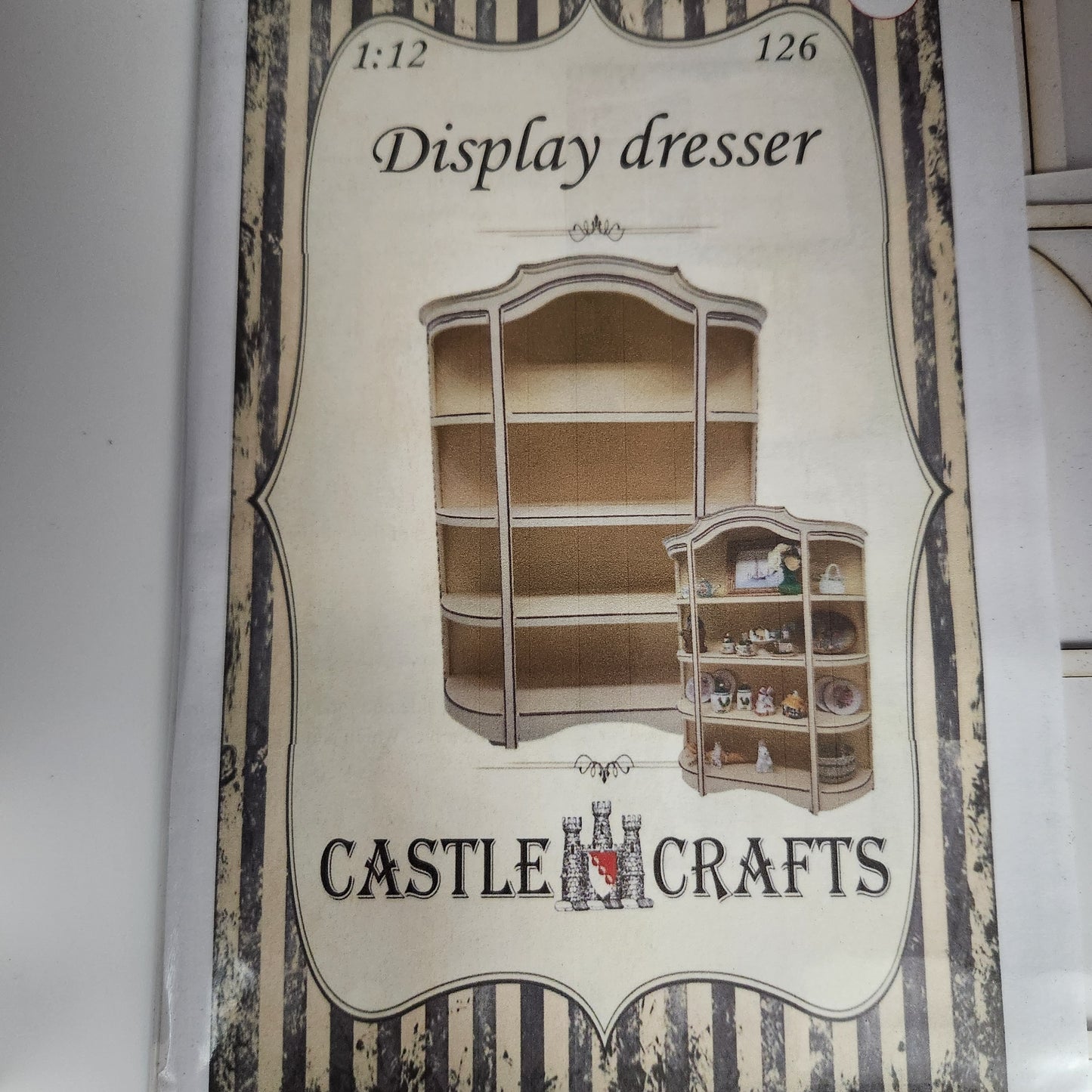 Kit - Display Dresser #126