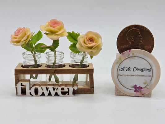 Flower Arrangement - Creamy Peach Roses