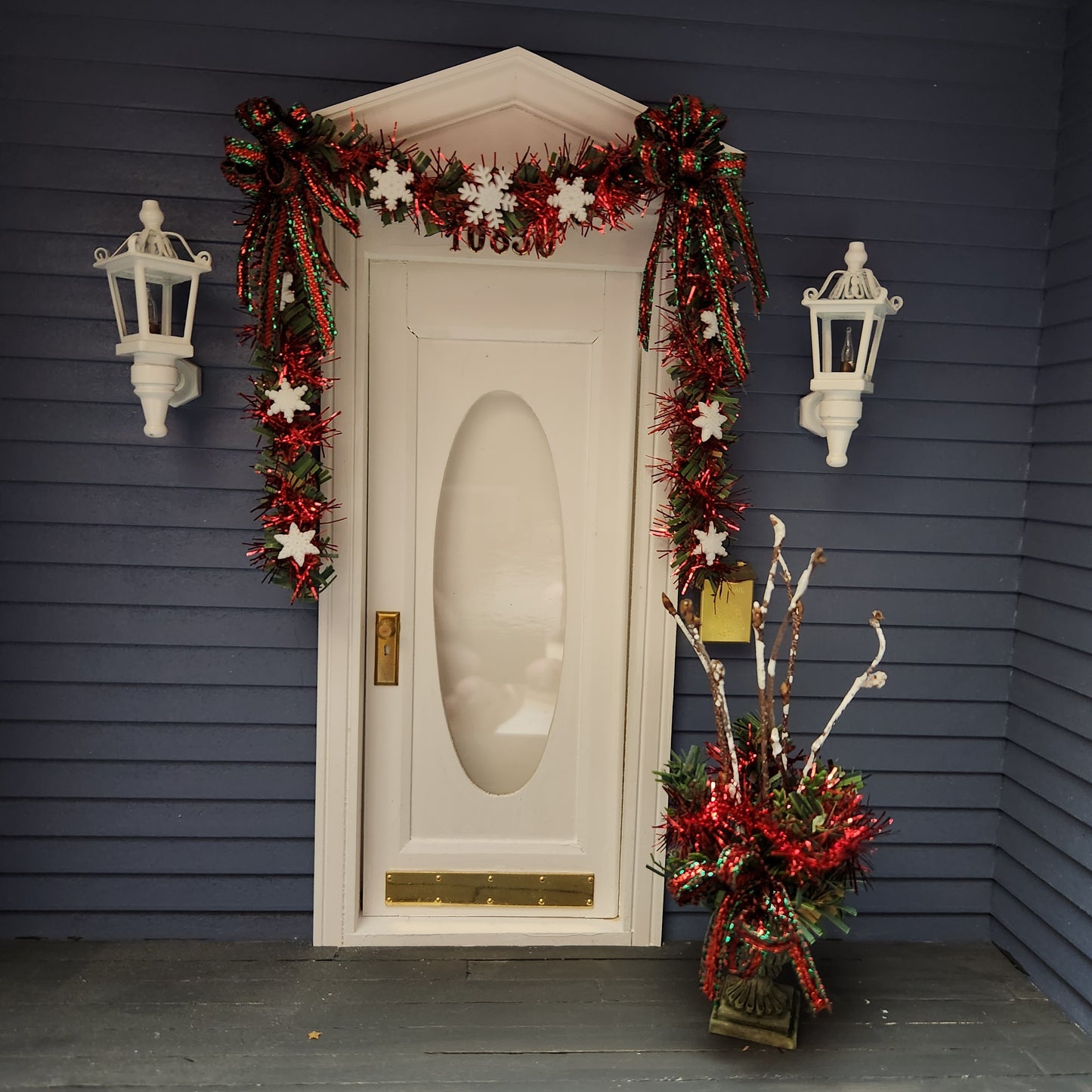 Christmas Door Decor - Red with Snowflakes