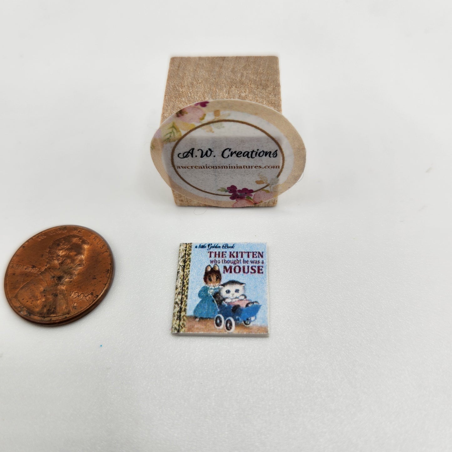 Book - Golden Kitten That Thought He was a Mouse