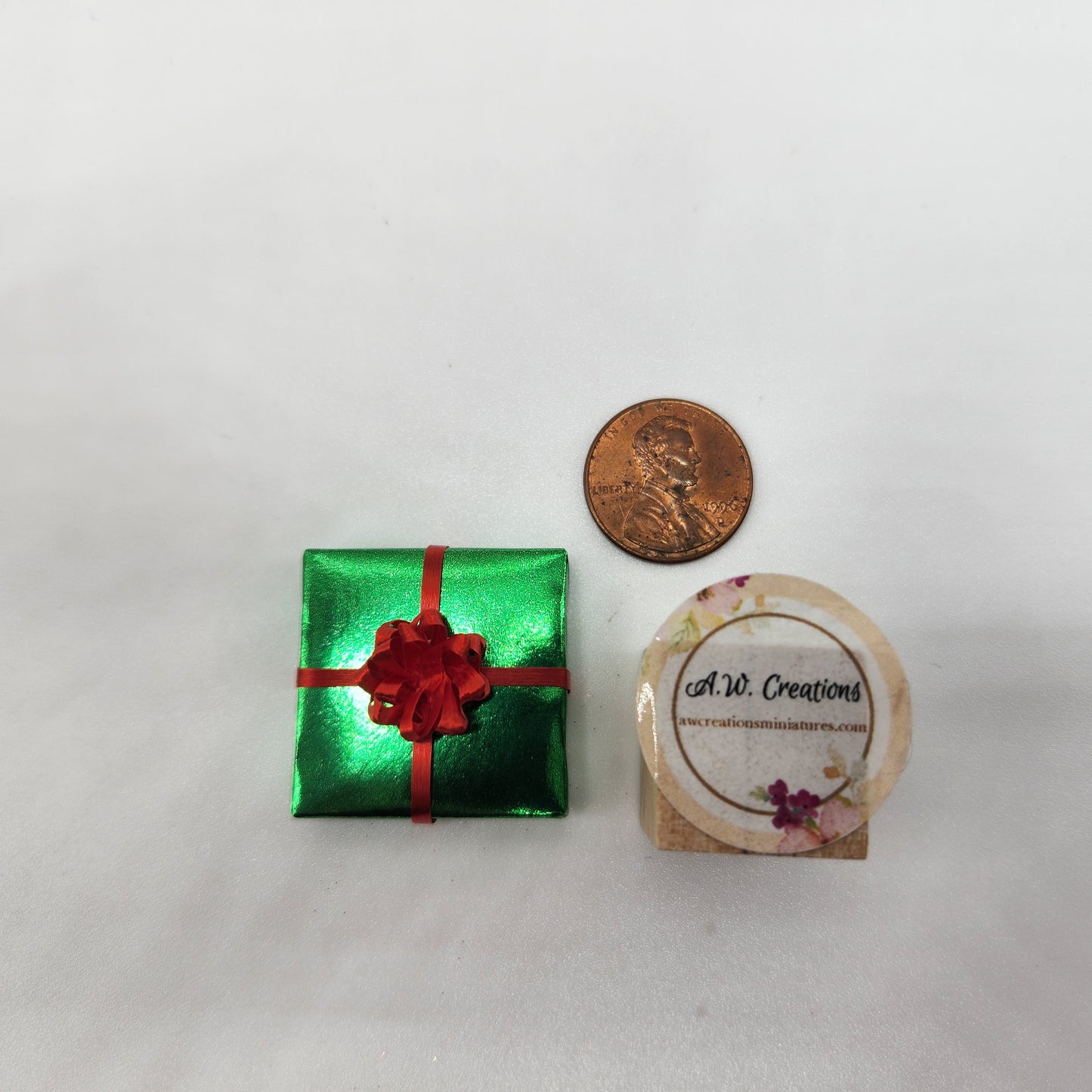 Wrapped Gift - Green Foil