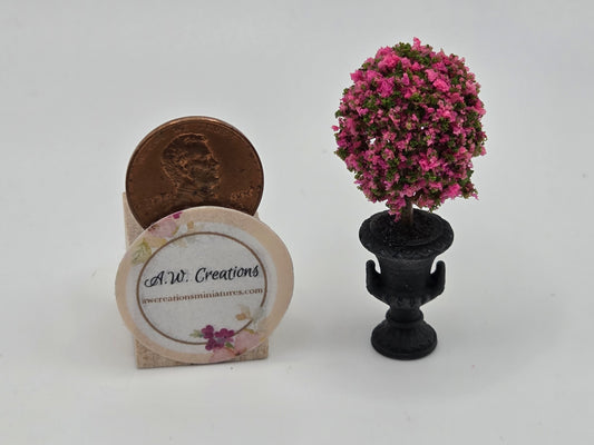 Topiary - Bright Pink 1:24