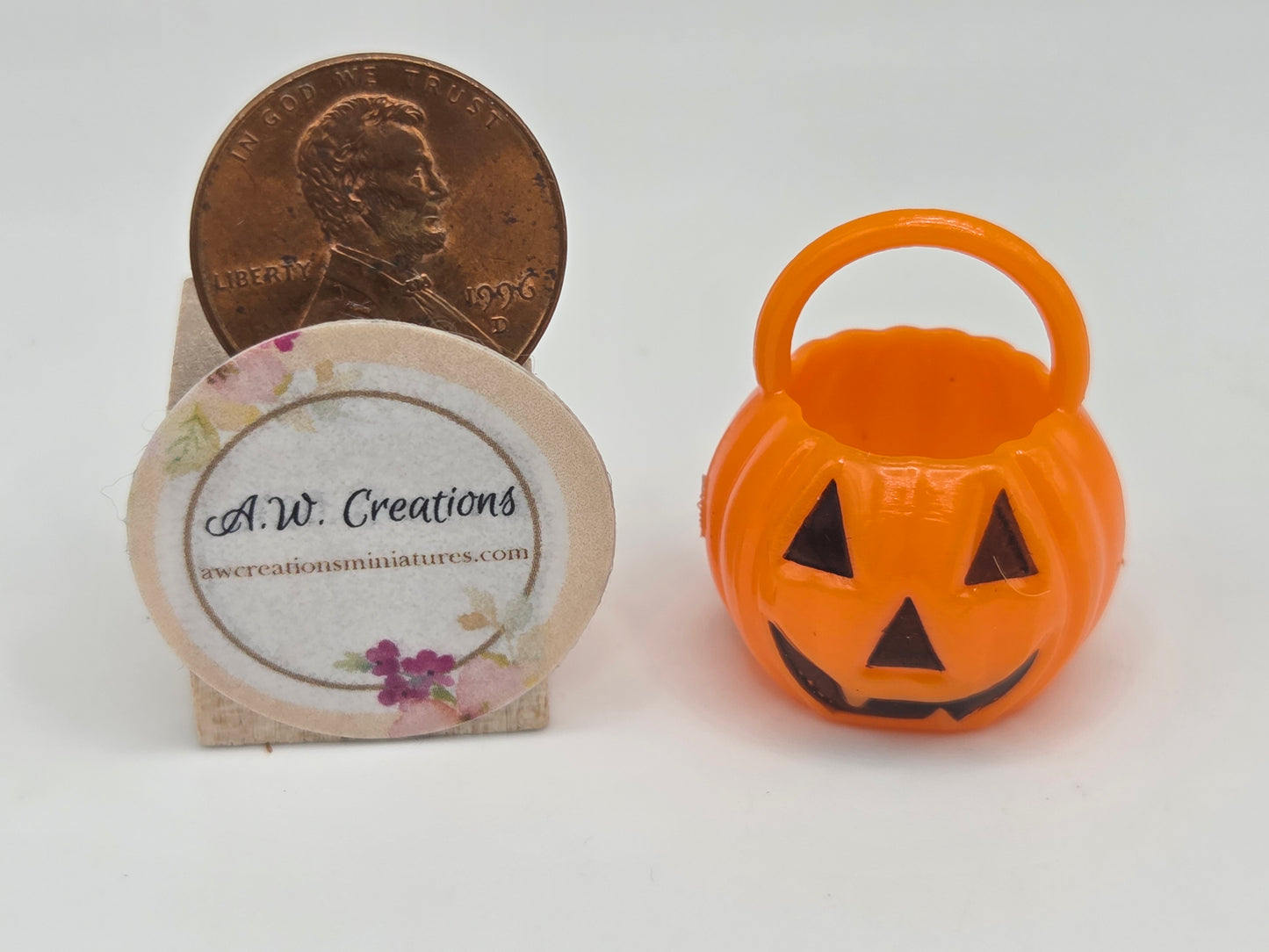 Trick or Treat Jack-O-Lantern