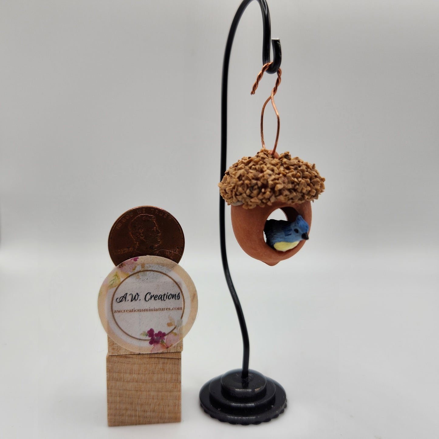 Large Acorn Bird House