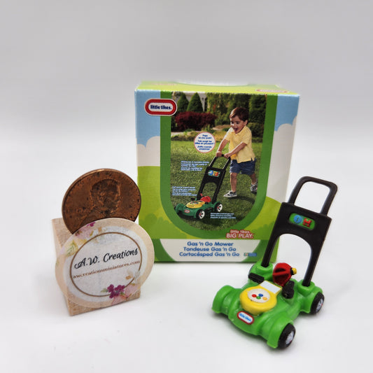 Toys - Little Tikes Gas 'N Go Mower