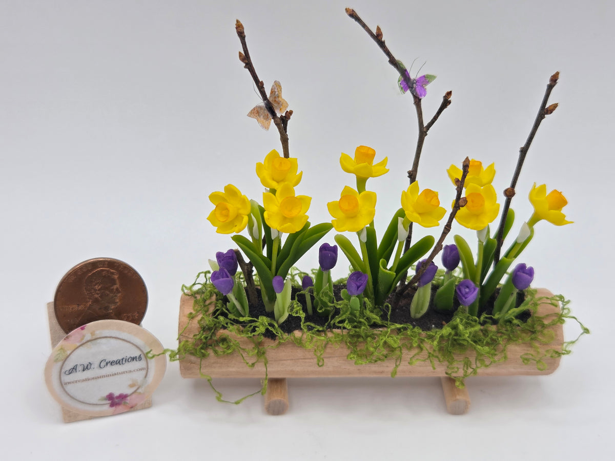 Log Planter - Daffodils