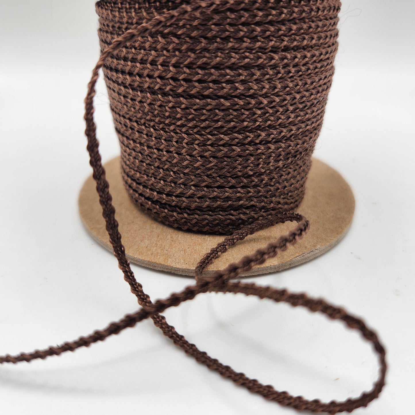 Mini Knobbly Braid #28007 - Brunette