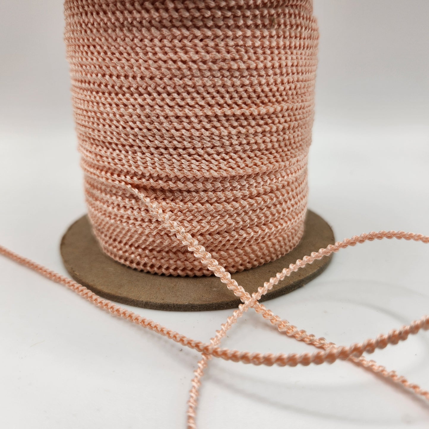 Mini Knobbly Braid #28007 - Peach