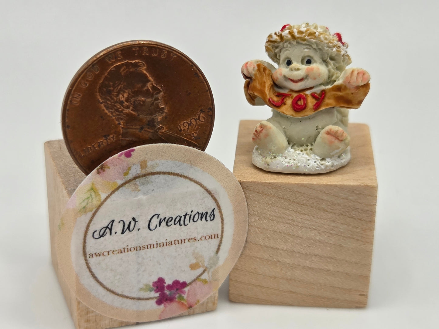 MIni Snow Cherub - Joy