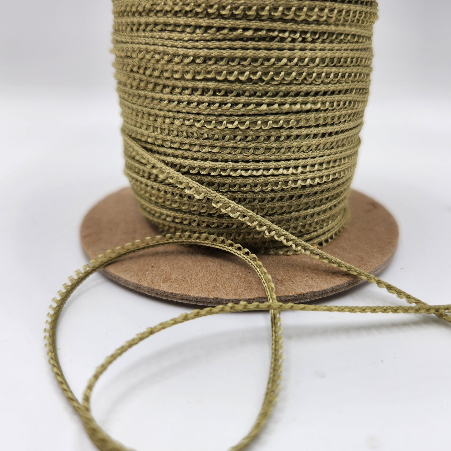 Mini Picot Loop #58021 - Leaf Green