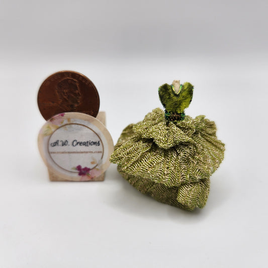 Miniature Mannequin - Green