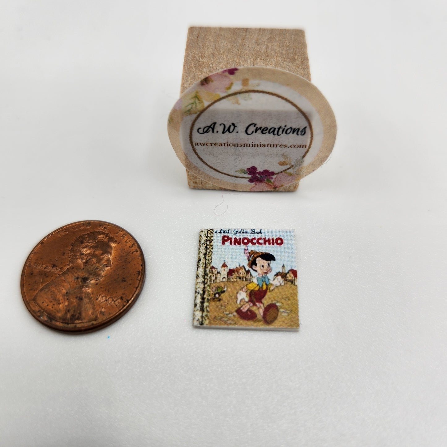 Book - Golden Pinocchio