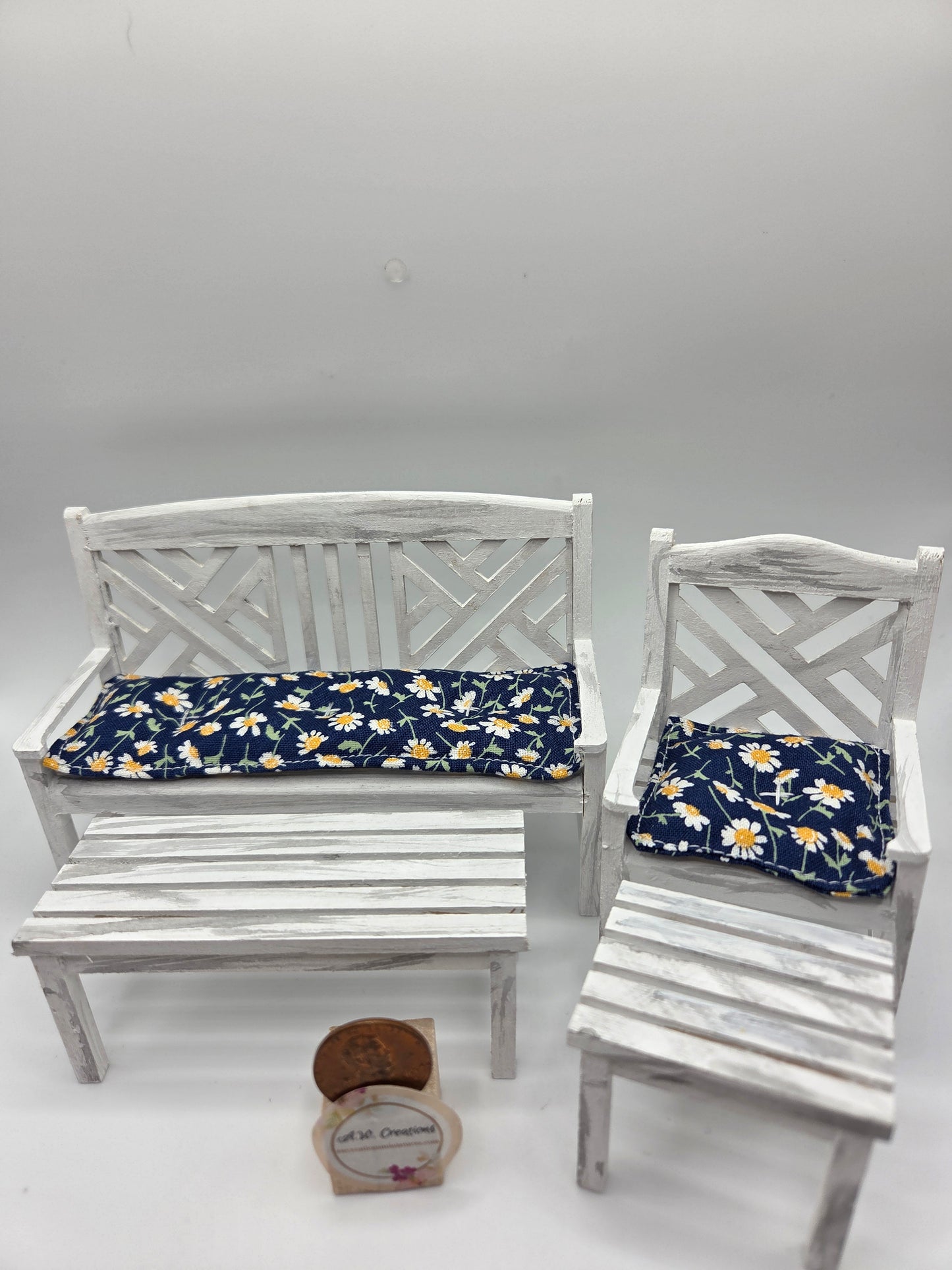 Patio Set - Distressed White with Blue Daisy Cushions