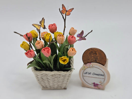 Tulip Basket - Peach & Yellow