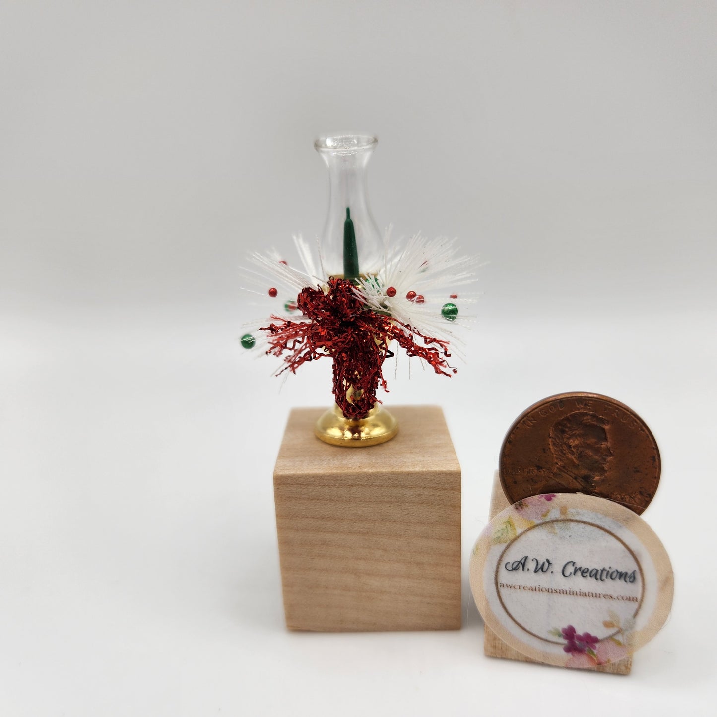 Red & Green Hurricane Arrangement