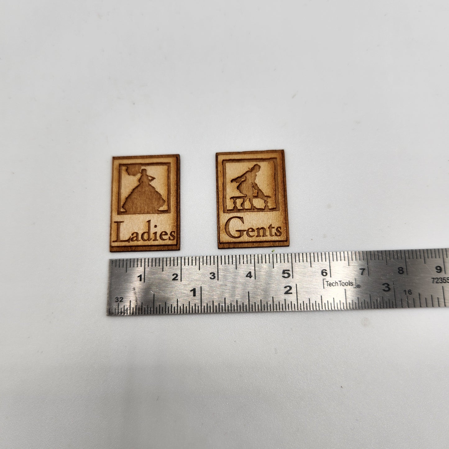 Wooden Sign - Ladies & Gents