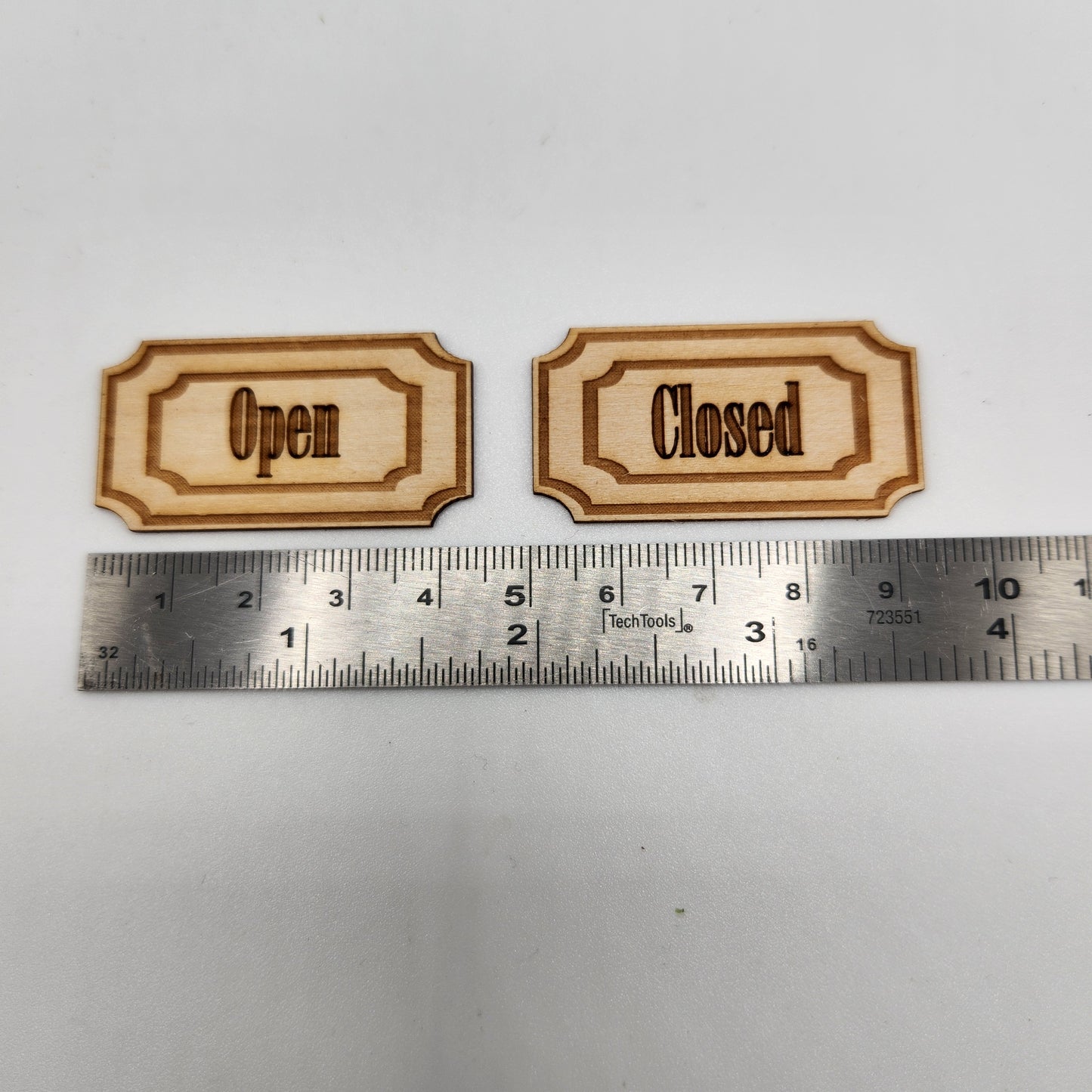 Wooden Sign - Open/Closed