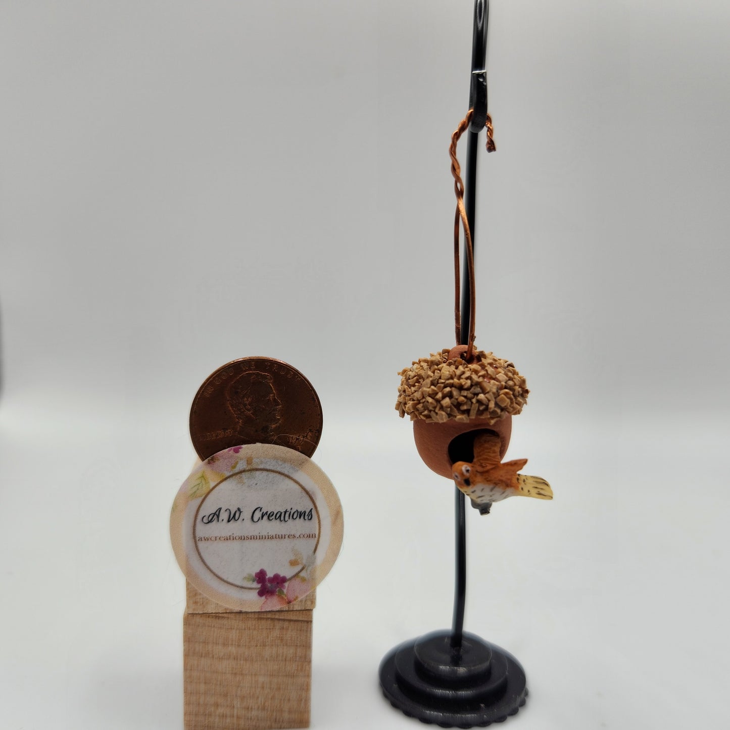 Small Acorn Bird House