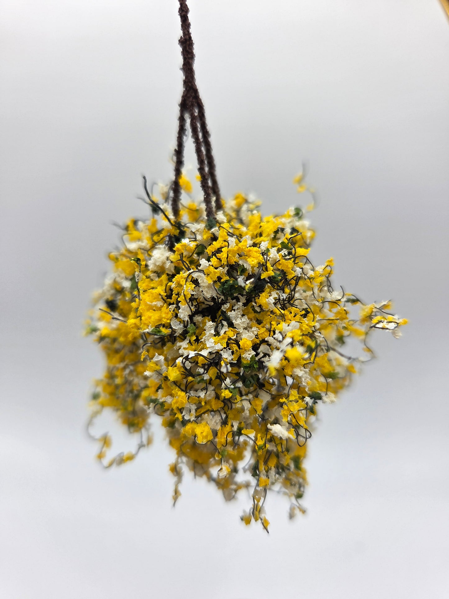 Small Hanging Plant - White & Yellow