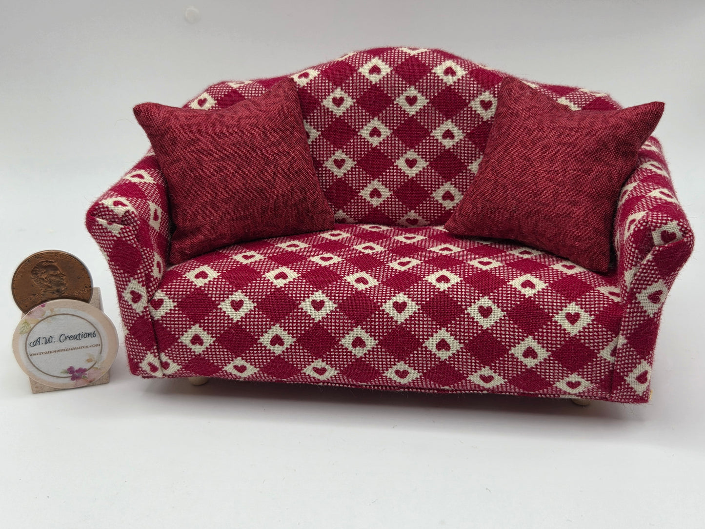 Sofa - Hearts Red & Cream