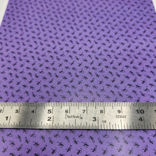 Wallpaper 1:48 - Purple Skeleton