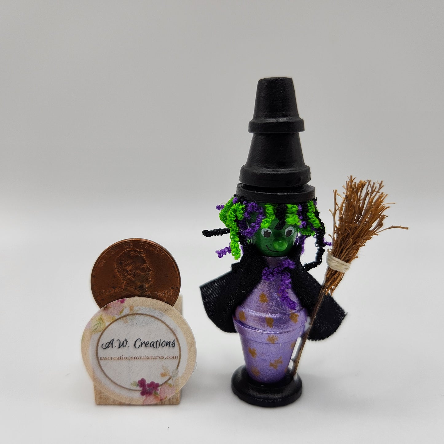 Clay Pot People - Witch