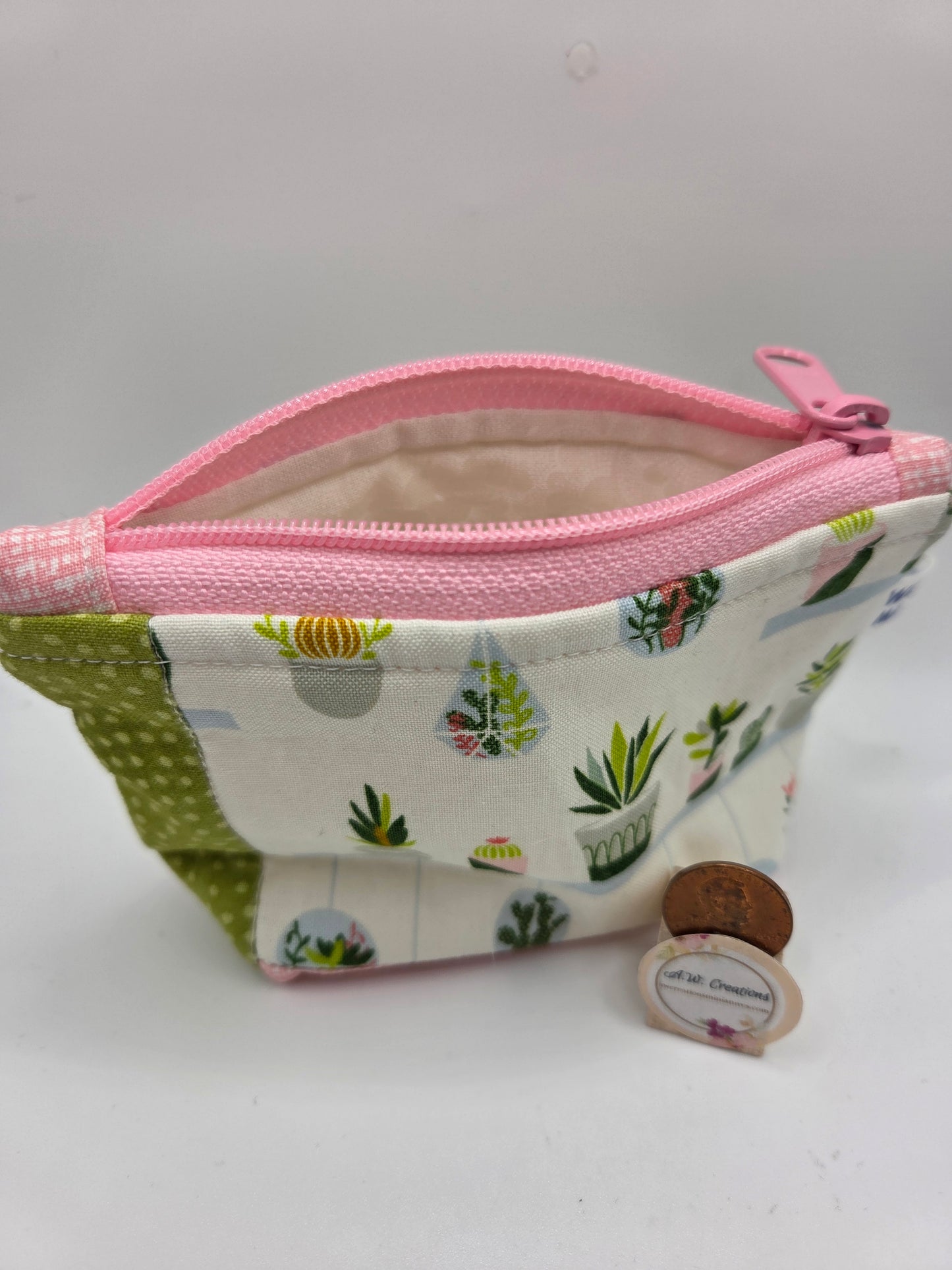 Logo Zipper Bag - Pink Succulents