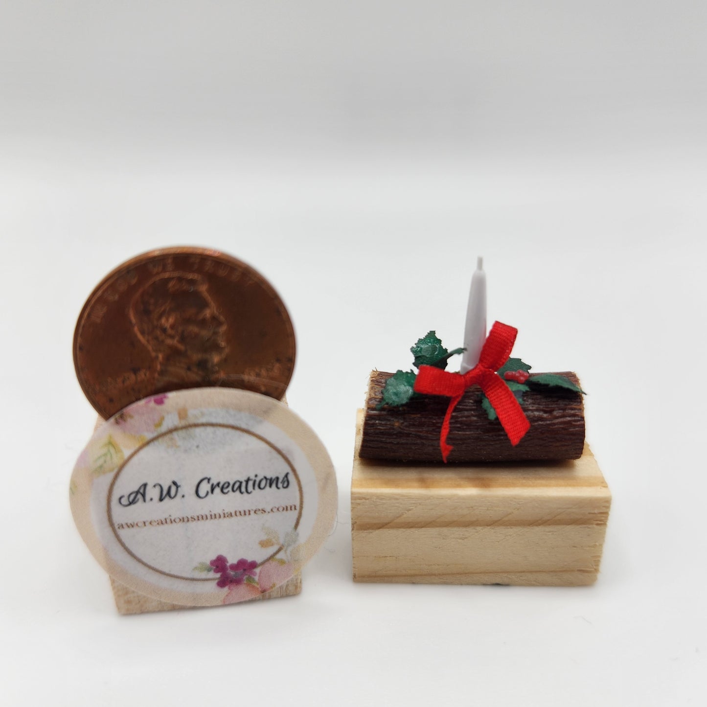 Christmas Log Candle Arrangement