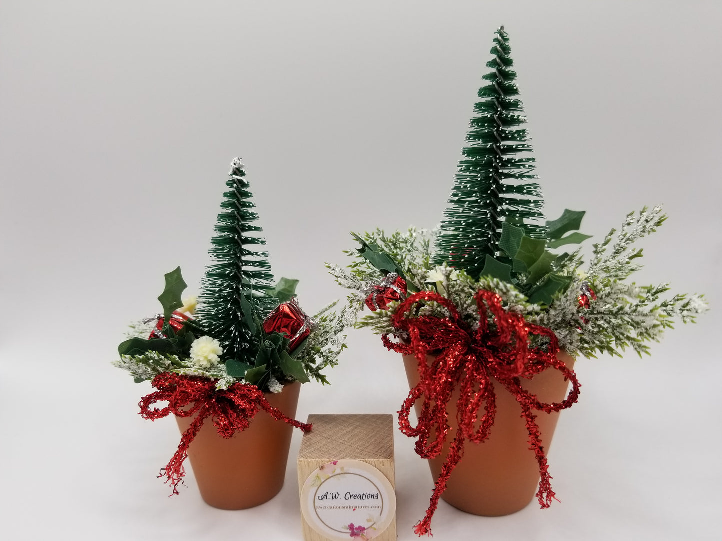Christmas Planters - red gift box