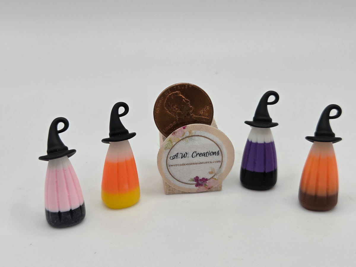 Large Candy Corn with Witch Hat