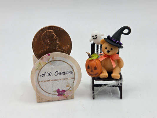 Bear on Chair Black Witch Hat 1:48
