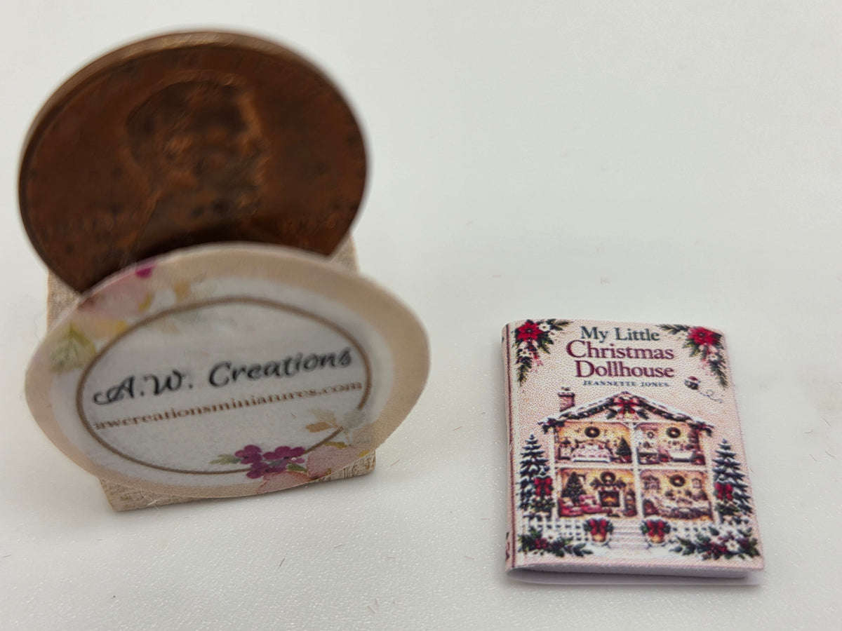 Book - My Little Christmas Dollhouse