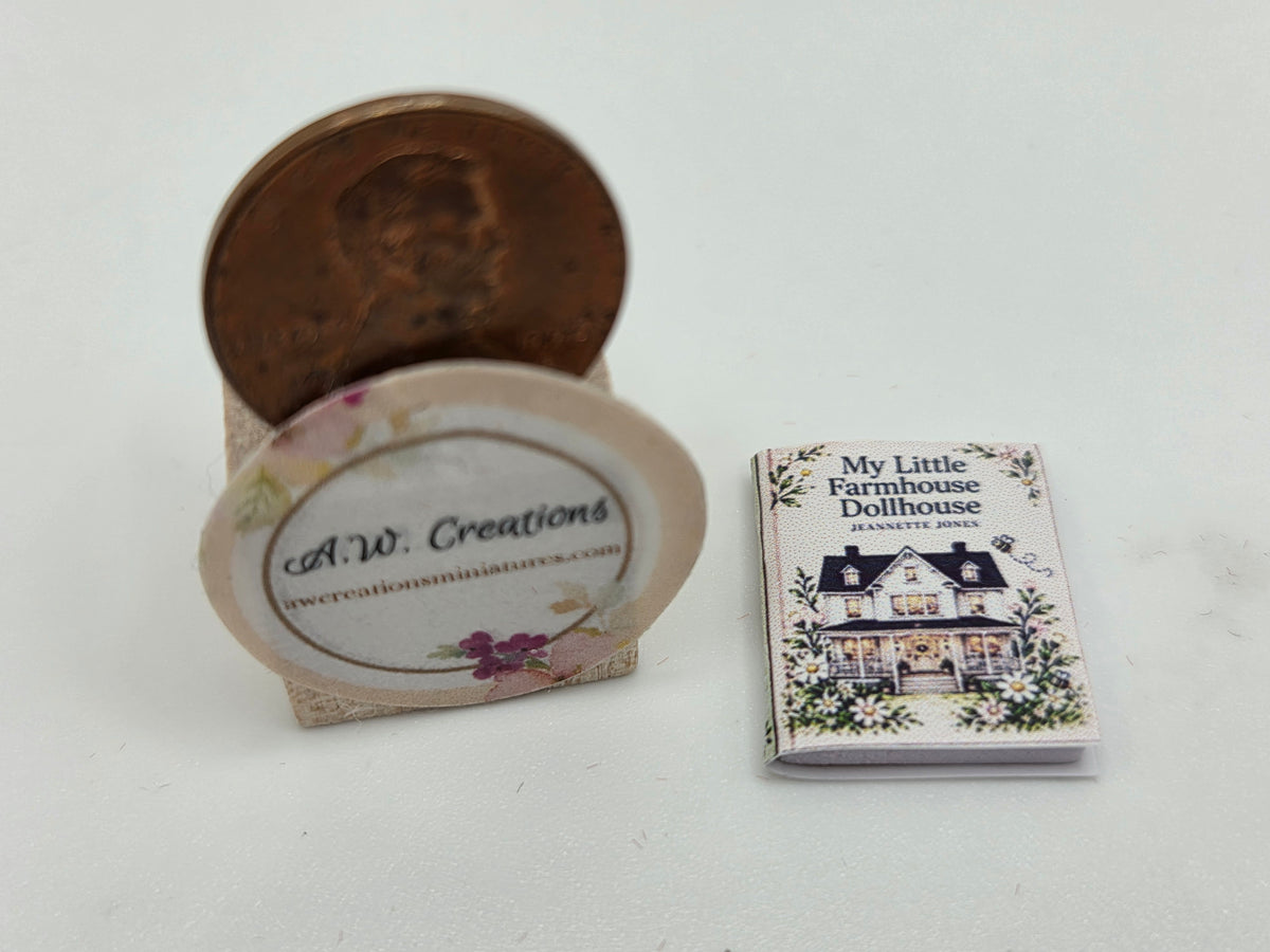 Book - My Little Farmhouse Dollhouse