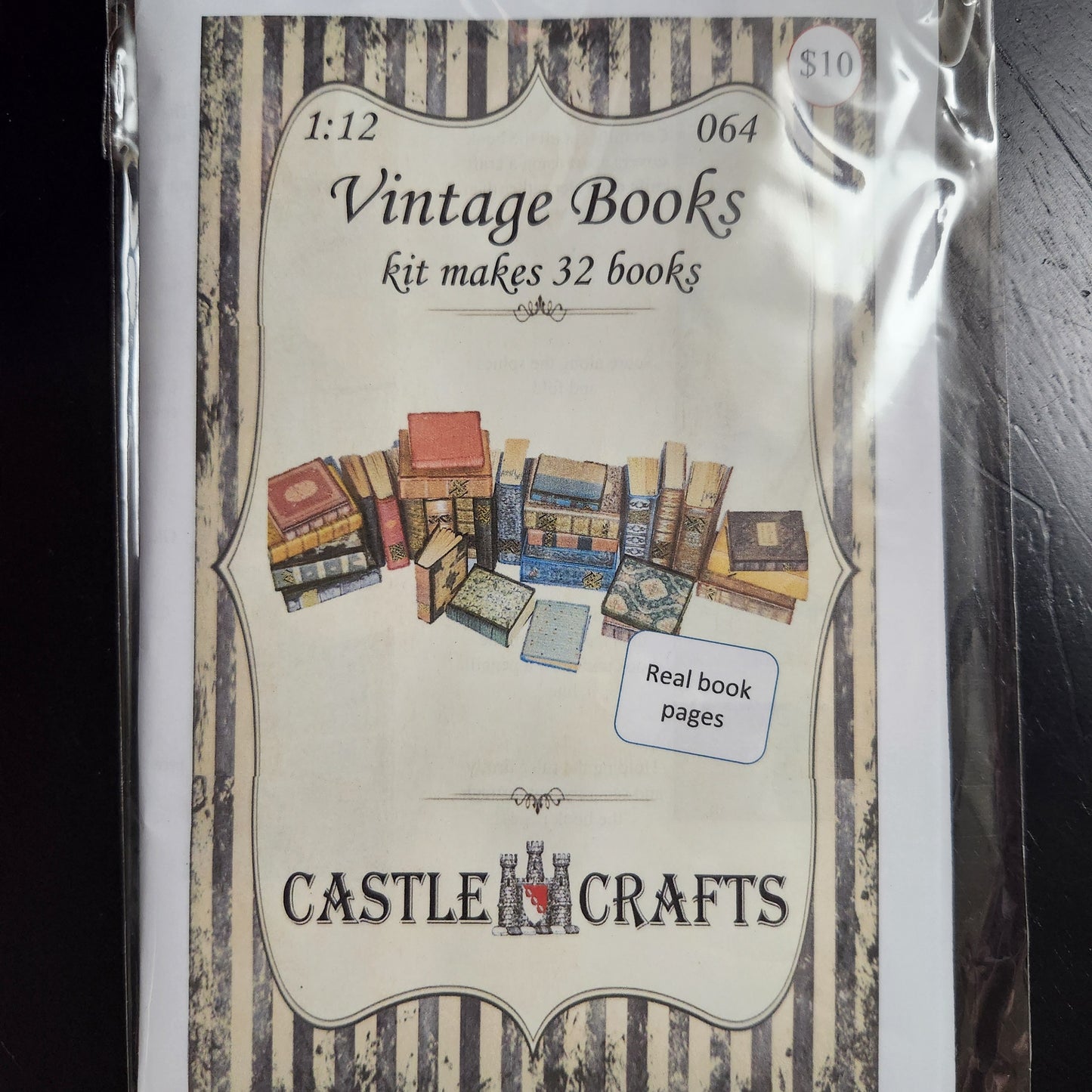 Kit - Vintage Books #064