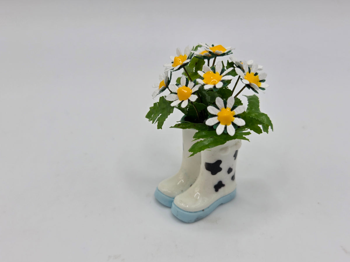 Rain Boot Daisy Pot