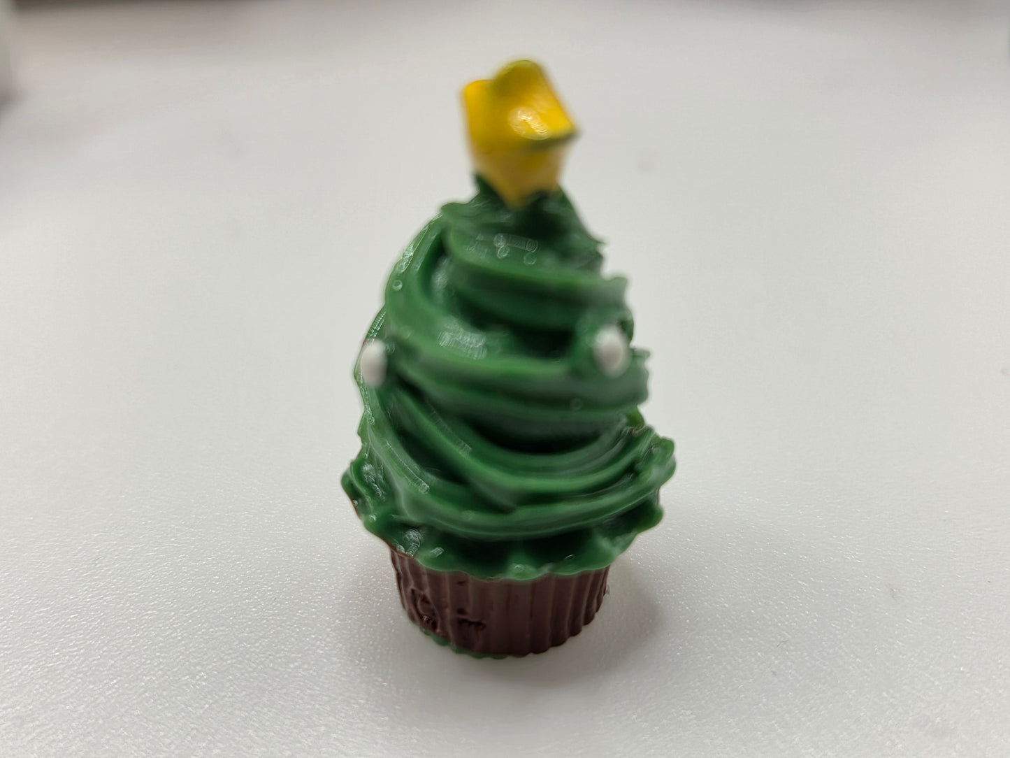 Christmas Tree Cupcake Cabochon