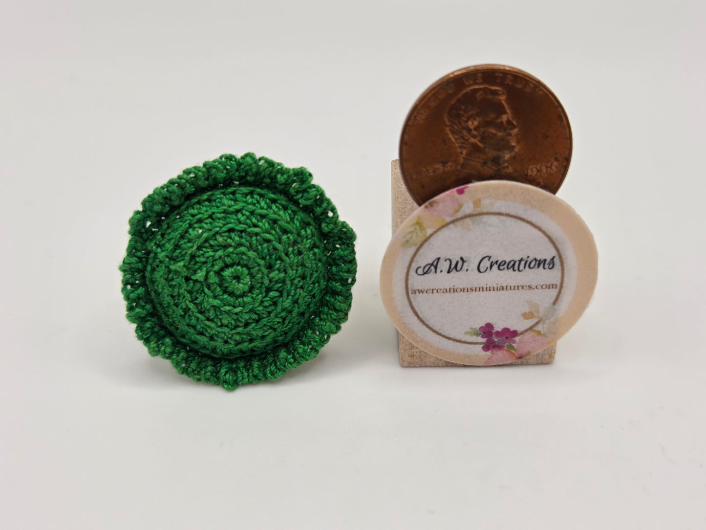 Pillow - Crocheted Round