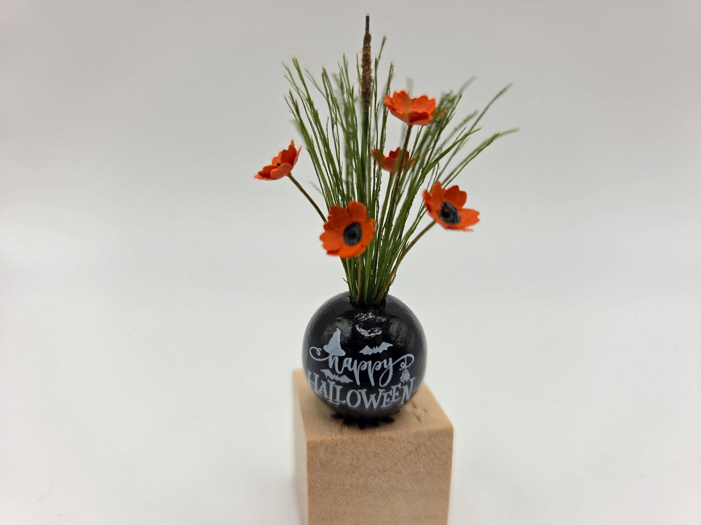 Small Halloween Arrangement