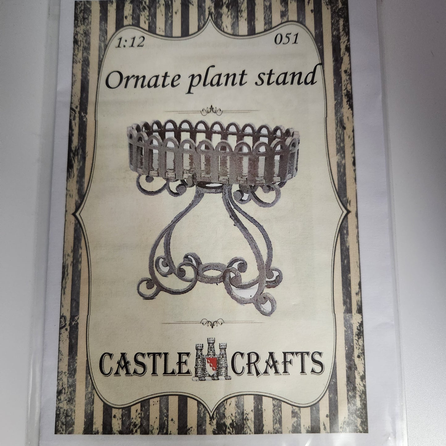 Kit - Ornate Plant Stand #051