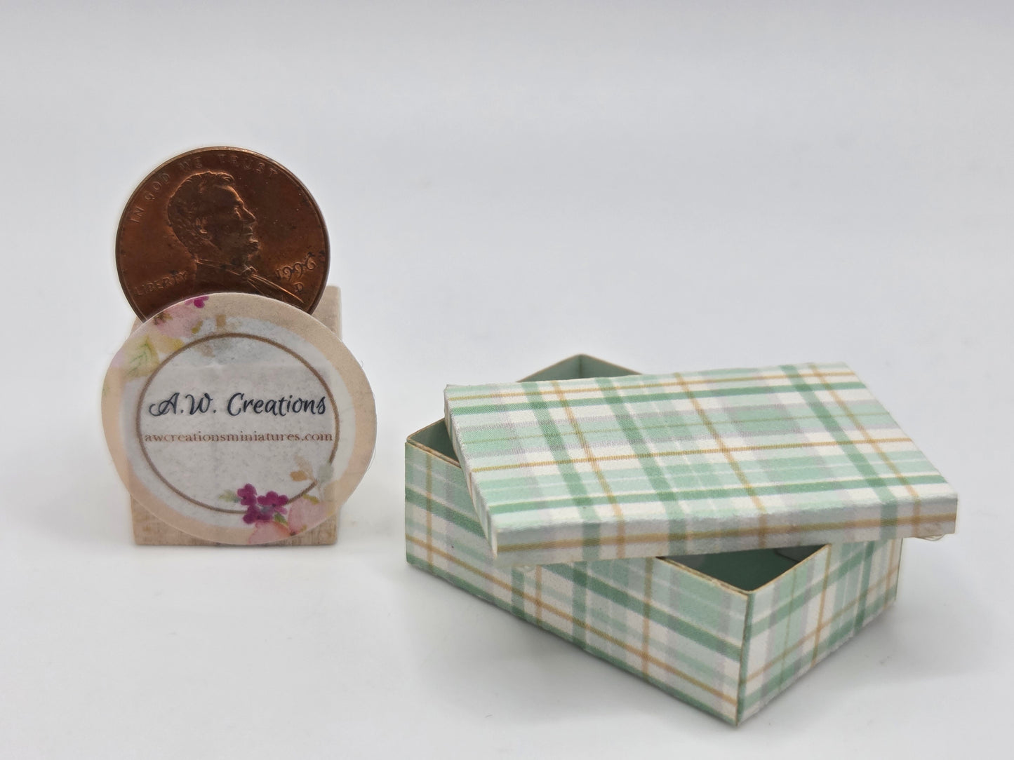 Laser Cut Box Kit - Aqua Plaid