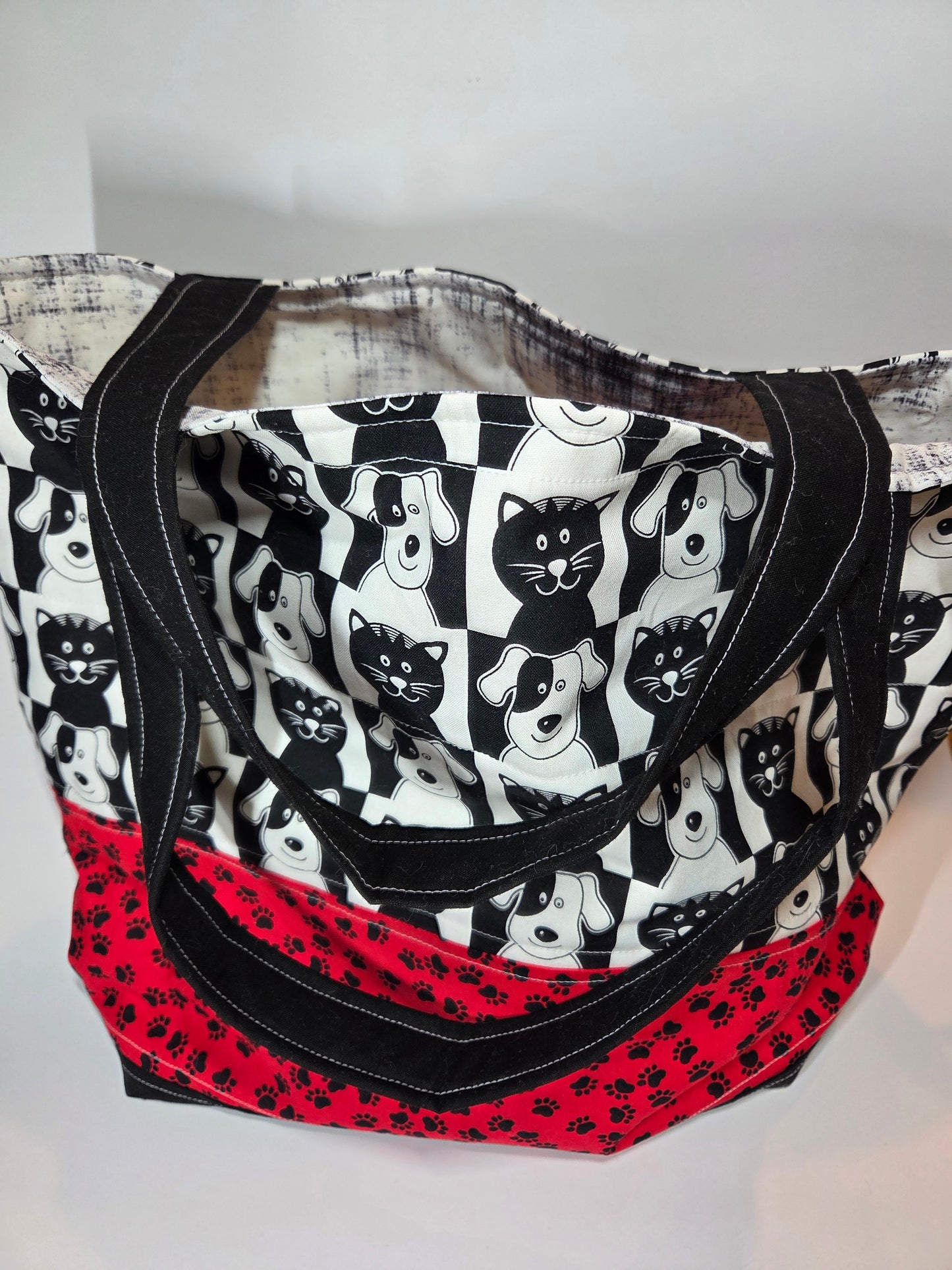 Logo Bag Collection - Cats & Dogs