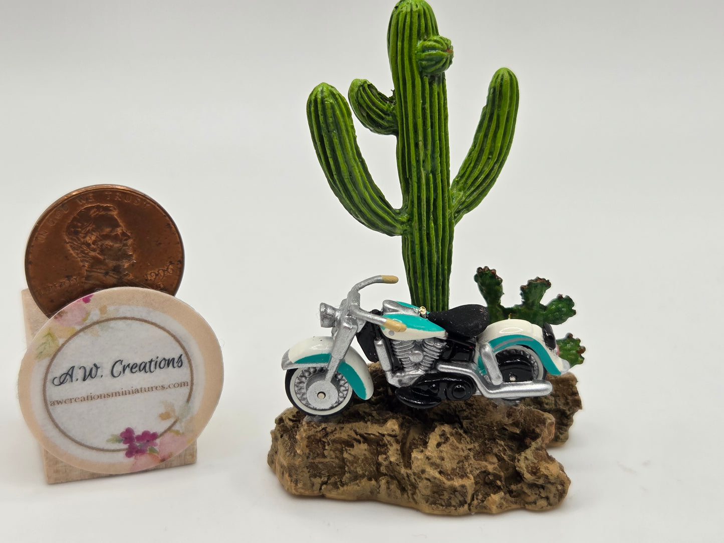 Motorcycle Display - 1958 FL Duo Glide Harley Davidson